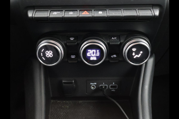 Renault Captur 1.0 TCe 100 PK INTENS + APPLE CARPLAY / SFEERVERLICHTING / TREKHAAK