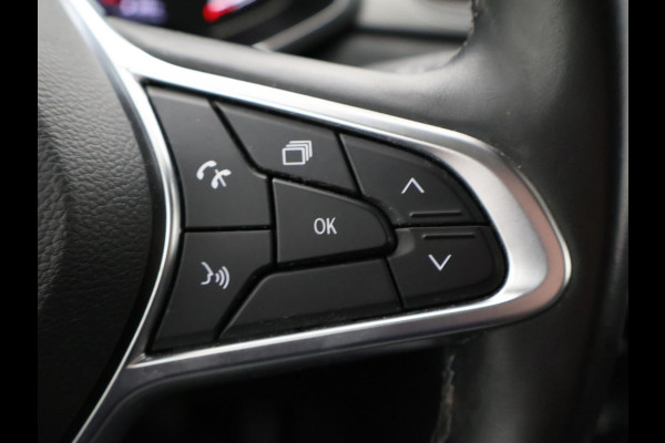 Renault Captur 1.0 TCe 100 PK INTENS + APPLE CARPLAY / SFEERVERLICHTING / TREKHAAK