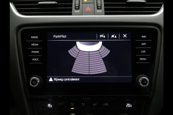 Škoda Octavia 1.5 TSI 150 PK DSG AUT. + APPLE CARPLAY | TREKHAAK