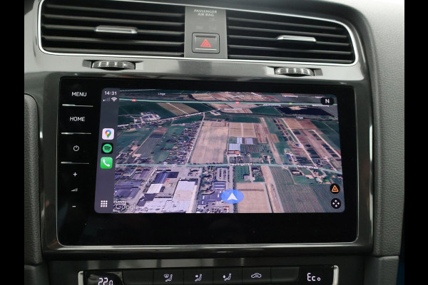 Volkswagen e-Golf Aut. + APPLE CARPLAY | FULL LED | CAMERA | SFEERVERLICHTING | NAVIGATIE