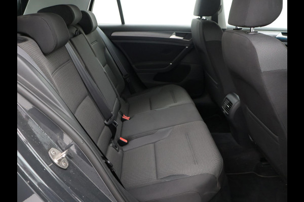 Volkswagen e-Golf Aut. + APPLE CARPLAY | FULL LED | CAMERA | SFEERVERLICHTING | NAVIGATIE