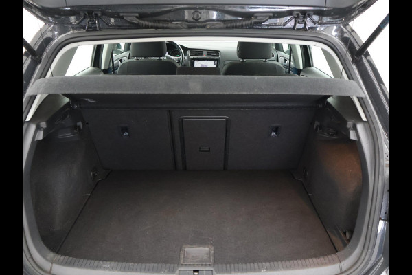 Volkswagen e-Golf Aut. + APPLE CARPLAY | FULL LED | CAMERA | SFEERVERLICHTING | NAVIGATIE