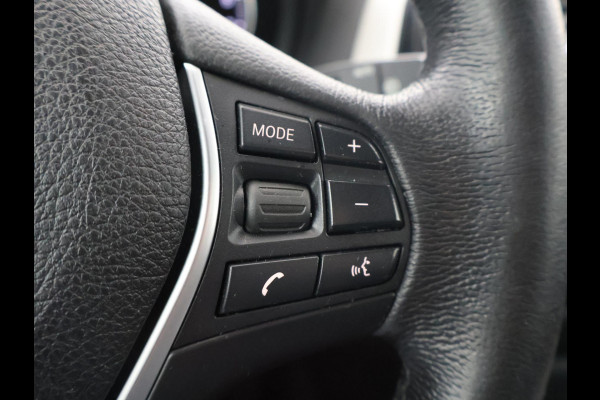 BMW 1-serie 118i 3-DEURS + LEDER | SPORTSTOELEN | STOELVERW. | 18 INCH