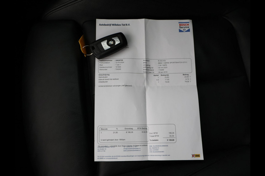 BMW 1-serie 118i 3-DEURS + LEDER | SPORTSTOELEN | STOELVERW. | 18 INCH