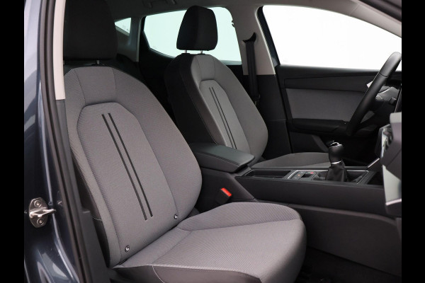 Seat Leon 1.0 TSI STYLE INTENSE + WEGKL. TREKHAAK | VIRTUAL COCKPIT | CAMERA | STOELVERW. | NAVIGATIE | CARPLAY