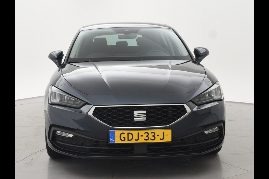 Seat Leon 1.0 TSI STYLE INTENSE + WEGKL. TREKHAAK | VIRTUAL COCKPIT | CAMERA | STOELVERW. | NAVIGATIE | CARPLAY