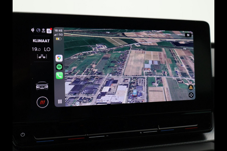 Seat Leon 1.0 TSI STYLE INTENSE + WEGKL. TREKHAAK | VIRTUAL COCKPIT | CAMERA | STOELVERW. | NAVIGATIE | CARPLAY