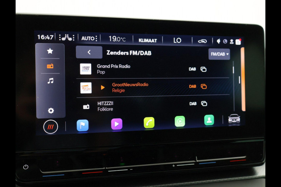 Seat Leon 1.0 TSI STYLE INTENSE + WEGKL. TREKHAAK | VIRTUAL COCKPIT | CAMERA | STOELVERW. | NAVIGATIE | CARPLAY