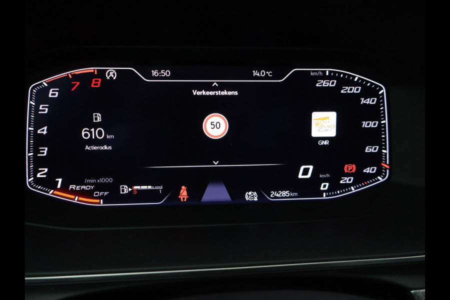 Seat Leon 1.0 TSI STYLE INTENSE + WEGKL. TREKHAAK | VIRTUAL COCKPIT | CAMERA | STOELVERW. | NAVIGATIE | CARPLAY