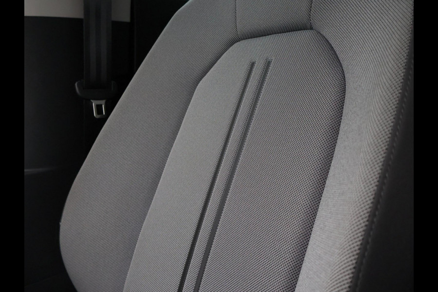 Seat Leon 1.0 TSI STYLE INTENSE + WEGKL. TREKHAAK | VIRTUAL COCKPIT | CAMERA | STOELVERW. | NAVIGATIE | CARPLAY