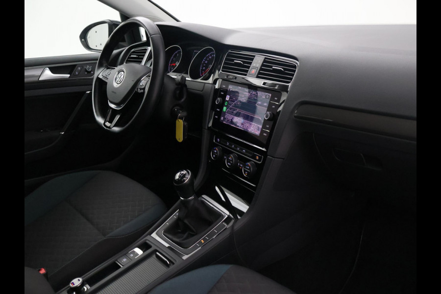 Volkswagen Golf 1.5 TSI 130 PK IQ.DRIVE + LED | TREKHAAK | CAMERA | APPLE CARPLAY | DAB