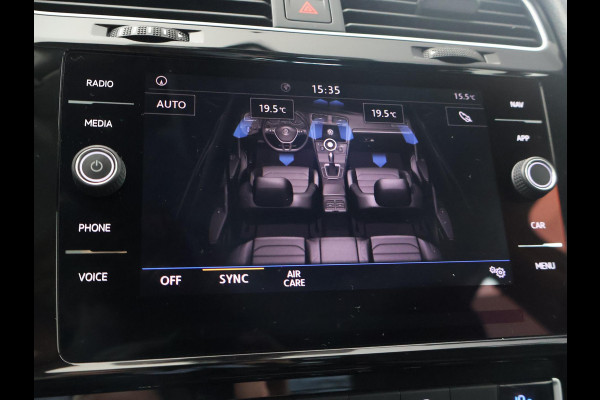 Volkswagen Golf 1.5 TSI 130 PK IQ.DRIVE + LED | TREKHAAK | CAMERA | APPLE CARPLAY | DAB