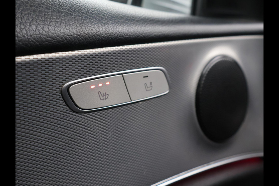 Mercedes-Benz E-Klasse Estate 220d 194 PK AUT9 AVANTGARDE + TREKHAAK Mercedes-Benz E-klasse Estate 220d 194 PK AUT9 + TRKEHAAK / SFEERVERLICHTING / SFEERVERLICHTING / APPLE CARPLAY / LED