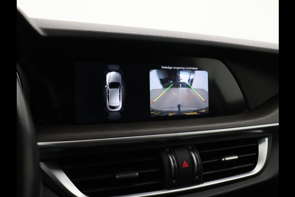 Alfa Romeo Stelvio 2.0T 280 PK AWD FIRST EDITION + 20 INCH | TREKHAAK | LEDER | STUURVERW. | STOELVERW. | CAMERA