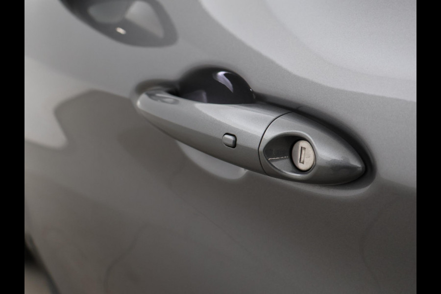 Alfa Romeo Stelvio 2.0T 280 PK AWD FIRST EDITION + 20 INCH | TREKHAAK | LEDER | STUURVERW. | STOELVERW. | CAMERA