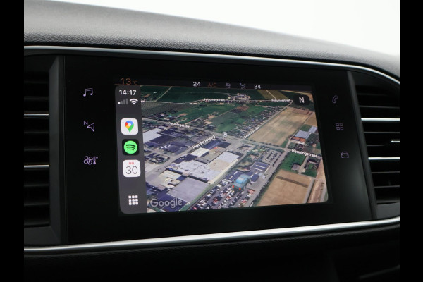 Peugeot 308 SW 1.5 BLUEHDI 130 PK PREMIUM *BTW* + TREKHAAK | PANORAMA | CAMERA | APPEL CARPLAY