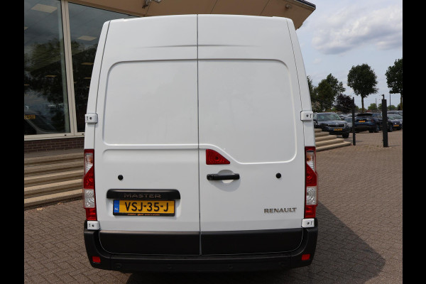 Renault Master T35 2.3 DCI 135 L2H2 COMFORT + APPLE CARPLAY | NAVIGATIE | CRUISE | DAB+