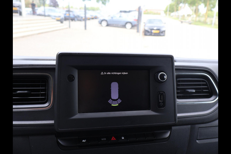 Renault Master T35 2.3 DCI 135 L2H2 COMFORT + APPLE CARPLAY | NAVIGATIE | CRUISE | DAB+