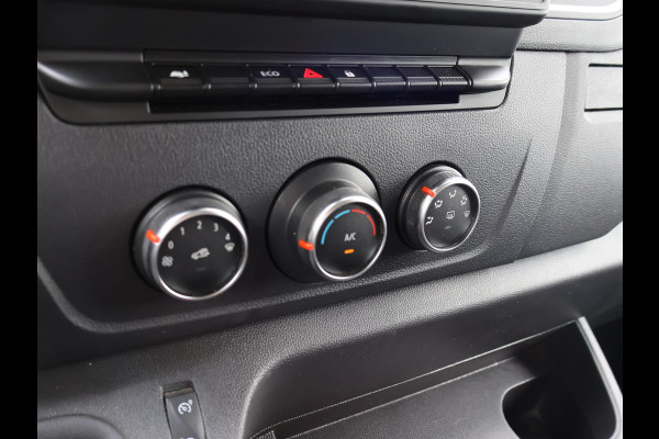 Renault Master T35 2.3 DCI 135 L2H2 COMFORT + APPLE CARPLAY | NAVIGATIE | CRUISE | DAB+