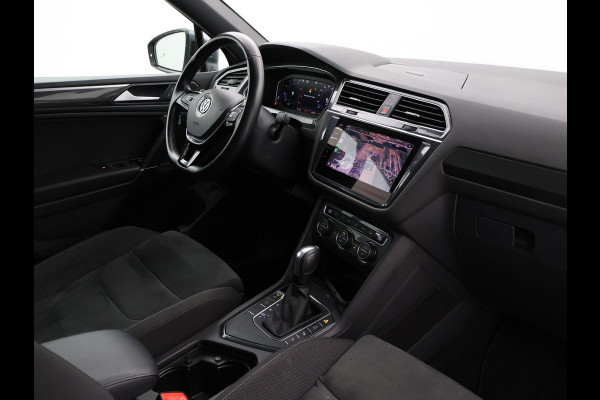 Volkswagen Tiguan Allspace 1.5 TSI R-LINE + PANORAMA | FIETSENDRAGER | TREKHAAK | MASSAGE | VIRTUAL COCKPIT | DAKDRAGERS