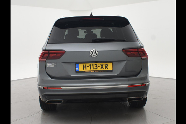 Volkswagen Tiguan Allspace 1.5 TSI R-LINE + PANORAMA | FIETSENDRAGER | TREKHAAK | MASSAGE | VIRTUAL COCKPIT | DAKDRAGERS