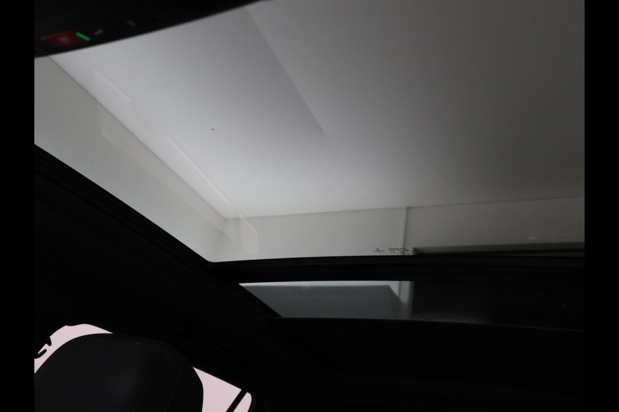 Volkswagen Tiguan Allspace 1.5 TSI R-LINE + PANORAMA | FIETSENDRAGER | TREKHAAK | MASSAGE | VIRTUAL COCKPIT | DAKDRAGERS