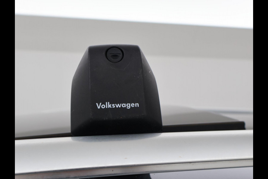 Volkswagen Tiguan Allspace 1.5 TSI R-LINE + PANORAMA | FIETSENDRAGER | TREKHAAK | MASSAGE | VIRTUAL COCKPIT | DAKDRAGERS