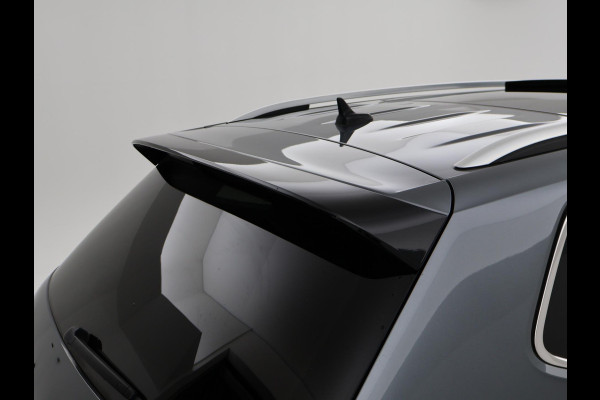 Volkswagen Tiguan Allspace 1.5 TSI R-LINE + PANORAMA | FIETSENDRAGER | TREKHAAK | MASSAGE | VIRTUAL COCKPIT | DAKDRAGERS