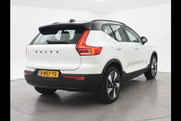 Volvo XC40 238 PK SINGLE MOTOR PLUS 69 kWh + ELEK. TREKHAAK | ACC | 19 INCH | CAMERA