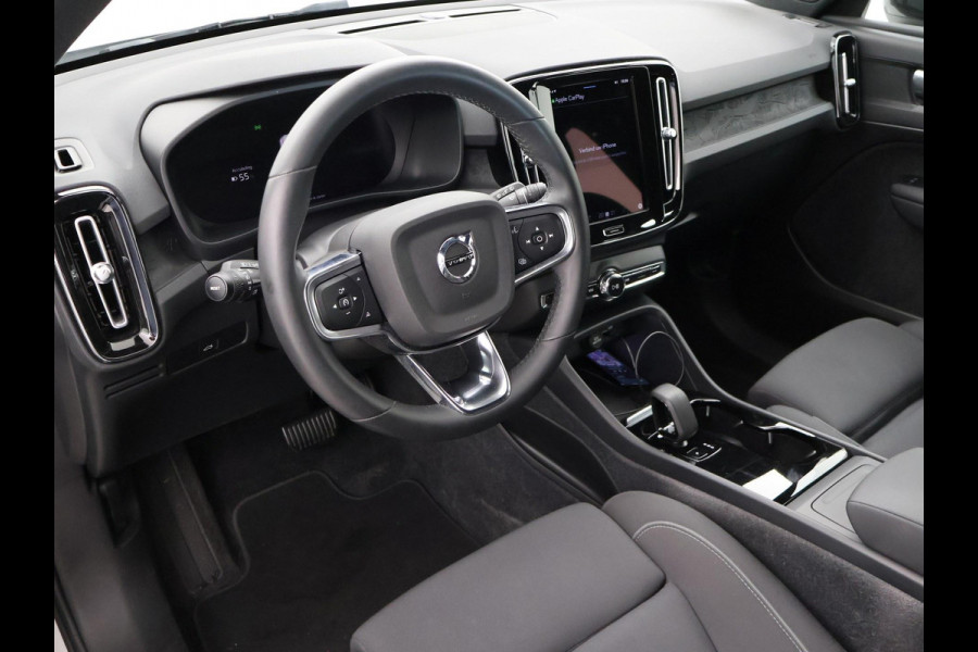 Volvo XC40 238 PK SINGLE MOTOR PLUS 69 kWh + ELEK. TREKHAAK | ACC | 19 INCH | CAMERA