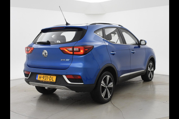 MG Mg Zs EV 45 kWh LUXURY + PANORAMA / LEDER / ADAPTIVE CRUISE / LED / CAMERA