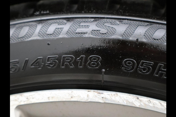 BMW 4 Serie GRAN COUPE 418i EXECUTIVE | LEDER | NAVI | STOELVERWARMING | LED | 18 INCH LMV