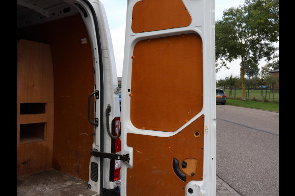 Renault Master T35 2.3 DCI 165 PK L4H2 DUBBEL LUCHT DL + 3500 KG TREKHAAK | CAMERA | APPLE CARPLAY