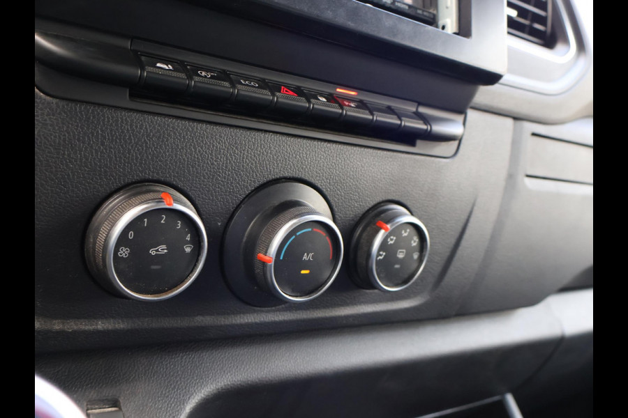 Renault Master T35 2.3 DCI 165 PK L4H2 DUBBEL LUCHT DL + 3500 KG TREKHAAK | CAMERA | APPLE CARPLAY