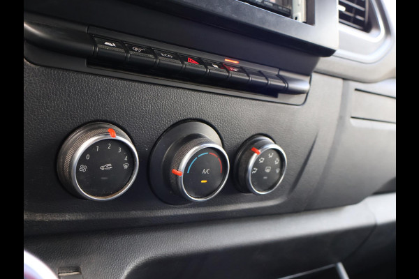 Renault Master T35 2.3 DCI 165 PK L4H2 DUBBEL LUCHT DL + 3500 KG TREKHAAK | CAMERA | APPLE CARPLAY