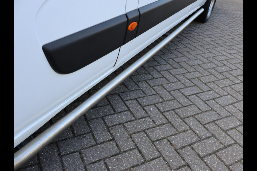 Renault Master T35 2.3 DCI 165 PK L4H2 DUBBEL LUCHT DL + 3500 KG TREKHAAK | CAMERA | APPLE CARPLAY