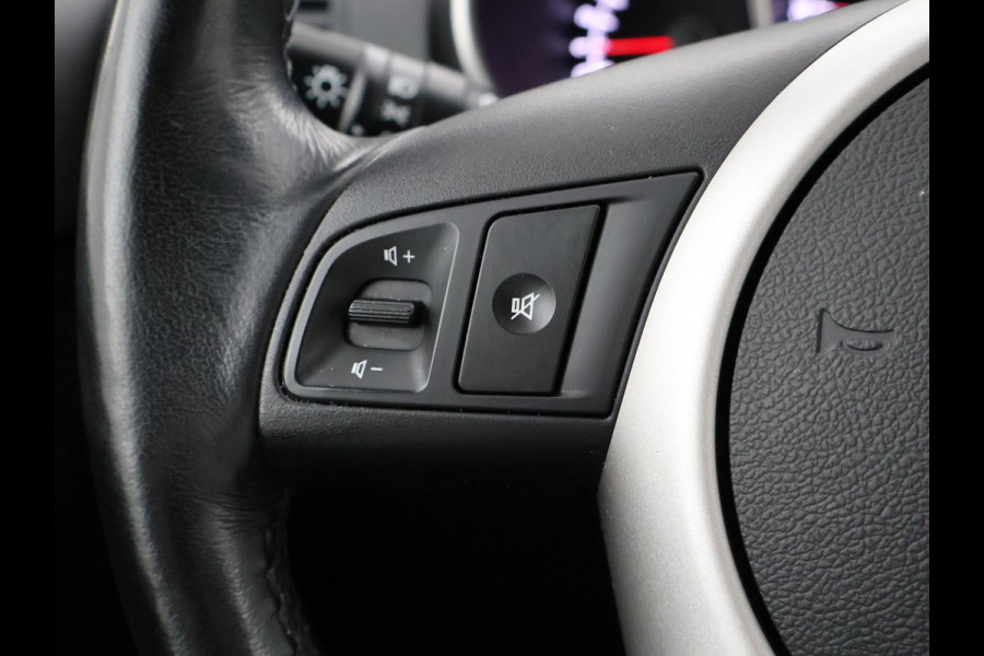 Kia Venga 1.6 CVVT AUTOMAAT + STUUR/STOELVERWARMING | PARKEERSENSOREN | LMV | CLIMATE CONTROL