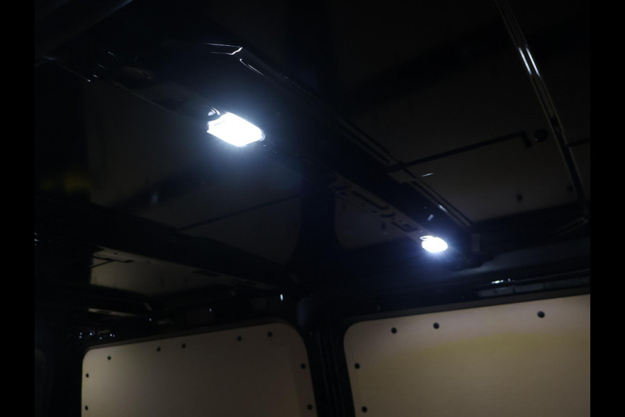 Ford Transit Custom 2.0 TDCI 170 PK AUT. L2H1 LIMITED + RAPTOR GRILLE | TREEPLANKEN | CARPLAY | TREKHAAK | CAMERA