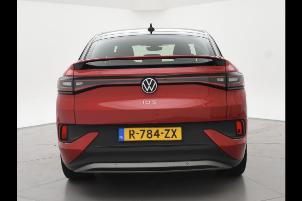 Volkswagen ID.5 PRO 77 kWh *KINGS RED* + STUUR/STOELVERWARMING | SFEERVERLICHTING | ORIG. NL