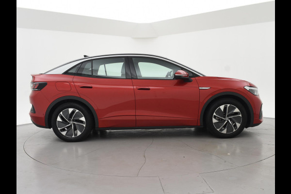 Volkswagen ID.5 PRO 77 kWh *KINGS RED* + STUUR/STOELVERWARMING | SFEERVERLICHTING | ORIG. NL