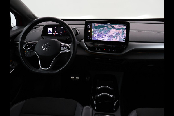 Volkswagen ID.5 PRO 77 kWh *KINGS RED* + STUUR/STOELVERWARMING | SFEERVERLICHTING | ORIG. NL