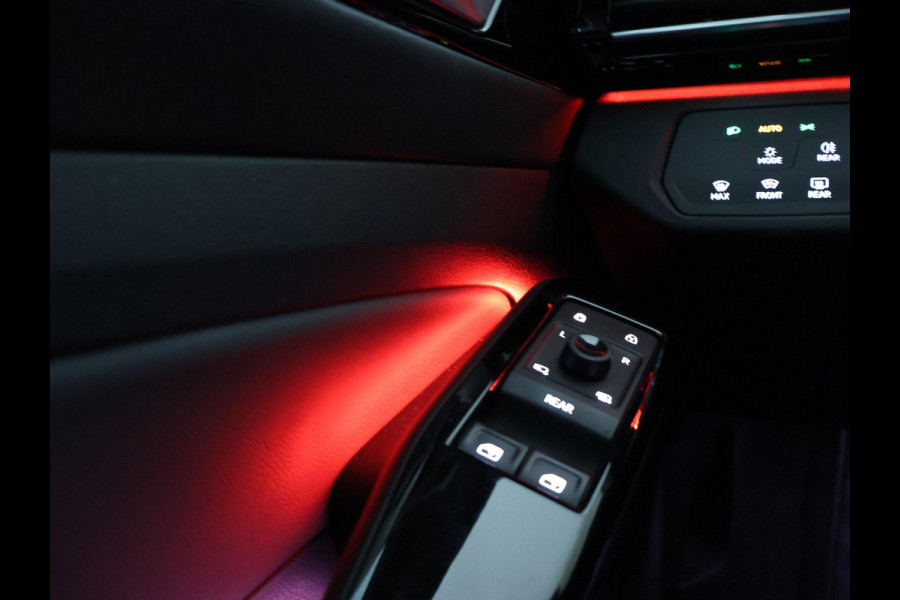 Volkswagen ID.5 PRO 77 kWh *KINGS RED* + STUUR/STOELVERWARMING | SFEERVERLICHTING | ORIG. NL