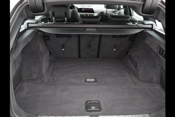 BMW 3 Serie Touring 318i AUT. M-SPORT DRAVITGRAU + SPORTSTOELEN | CAMERA | MEMORY | HIFI | SFEERVERLICHTING | CARPLAY