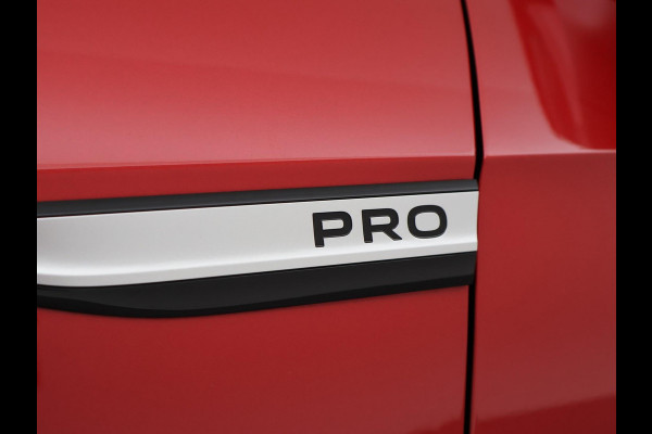 Volkswagen ID.5 PRO 77 kWh *KINGS RED* + STUUR/STOELVERWARMING | SFEERVERLICHTING | ORIG. NL