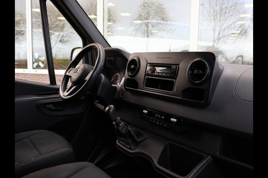 Mercedes-Benz Sprinter 314 2.2 CDI 143 PK L2H2 SELENIETGRIJS METALLIC *118.204 KM* + TREKHAAK | AIRCO