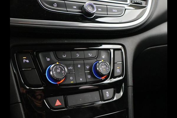 Opel Mokka X 1.4 TURBO 140 PK INNOVATION + LEDER | STUUR/STOELVERW. | APPLE CARPLAY | TREEPLANKEN