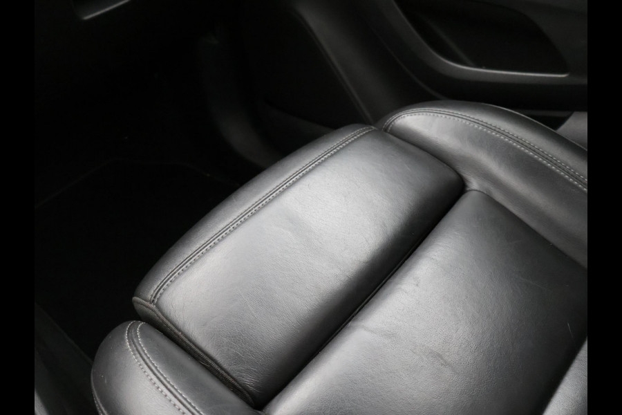 Opel Mokka X 1.4 TURBO 140 PK INNOVATION + LEDER | STUUR/STOELVERW. | APPLE CARPLAY | TREEPLANKEN