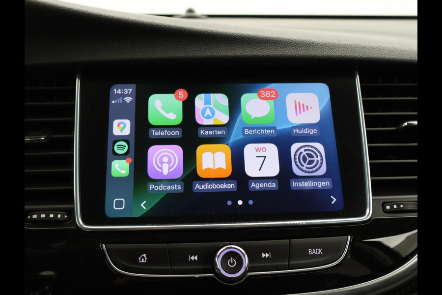 Opel Mokka X 1.4 TURBO 140 PK INNOVATION + LEDER | STUUR/STOELVERW. | APPLE CARPLAY | TREEPLANKEN