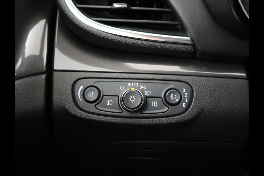 Opel Mokka X 1.4 TURBO 140 PK INNOVATION + LEDER | STUUR/STOELVERW. | APPLE CARPLAY | TREEPLANKEN