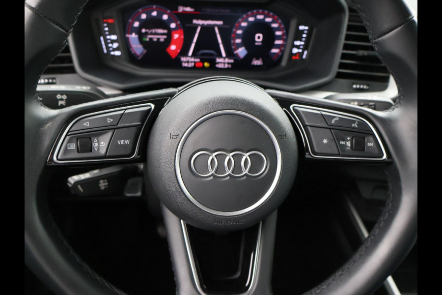 Audi A1 Sportback 25 TFSI + SFEERVERLICHTING | APPLE CARPLAY | VIRTUAL COCKPIT | SPORTSTOELEN | STOELVERW.